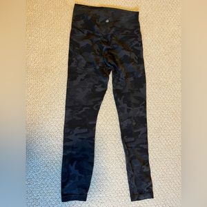 Lululemon camo leggings